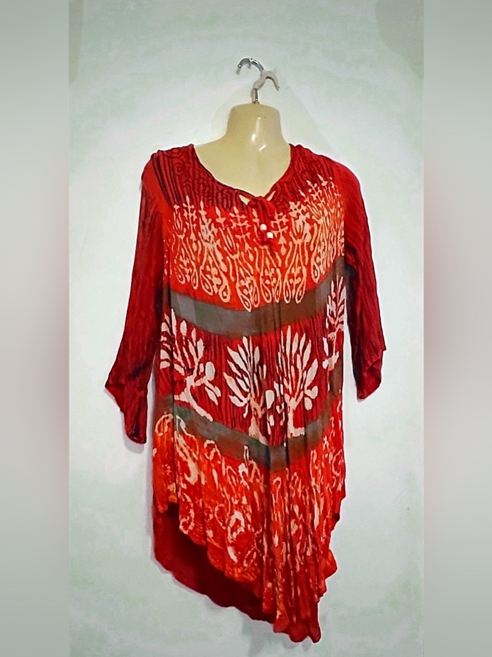 Red Floral Tie-Front Women's Tunic Top